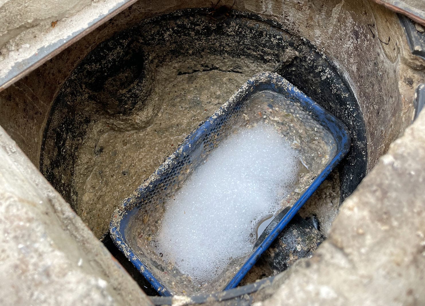 How to Prevent Grease Trap Overflow in Your Restaurant - TX Hydrojet plumbing blog